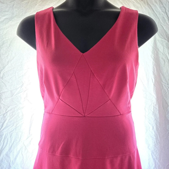 Pretty Pink Ruffle Hem Dress EUC - Picture 2 of 11